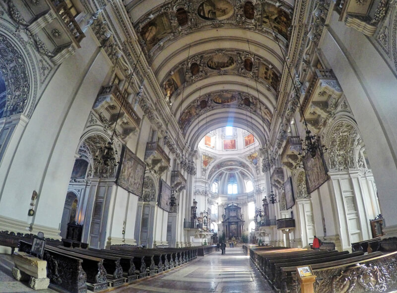 Katedra Salzburg - w środku - zwiedzanie Salzburga